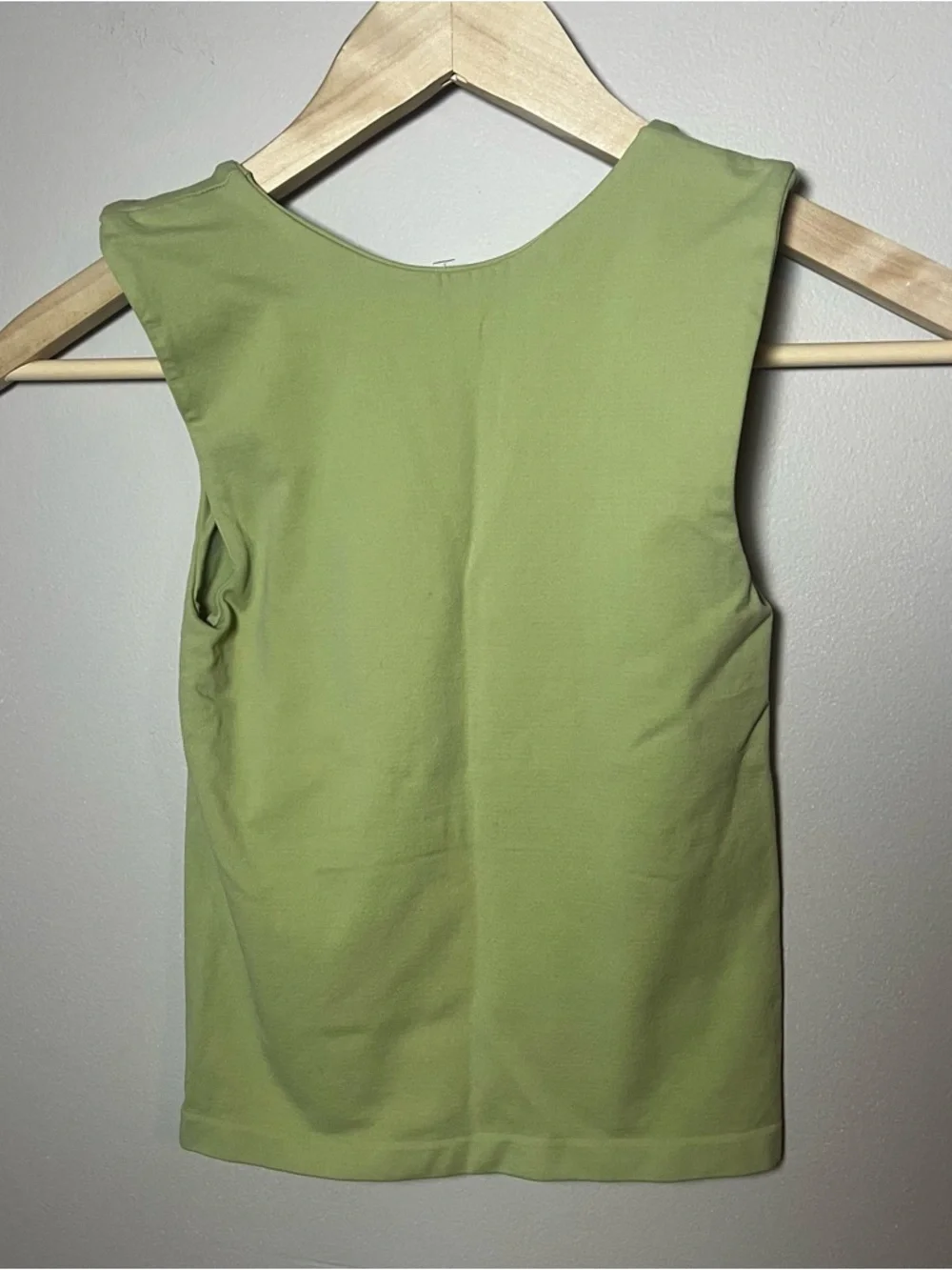 Free People Clean Lines Cropped Muscle Cami Tank Top XS/S Fresh Green Shelf Bra - Picture 4 of 5